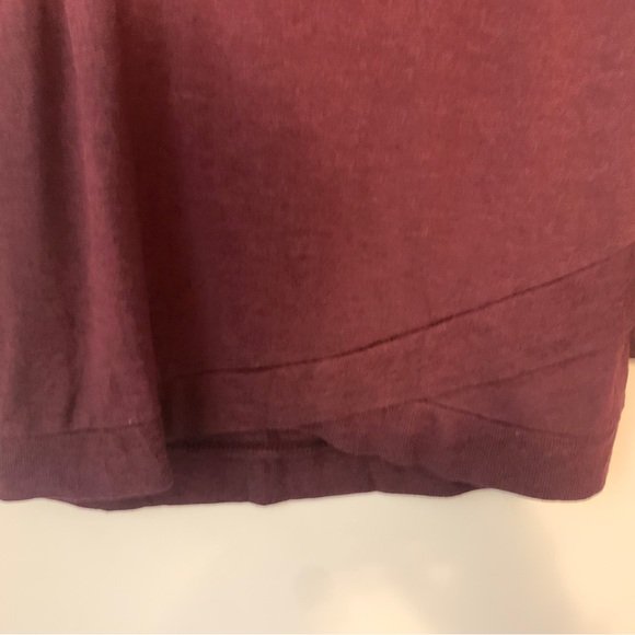 Womens Threads 4 Thought Maroon Sweatshirt size Small - Picture 4 of 4